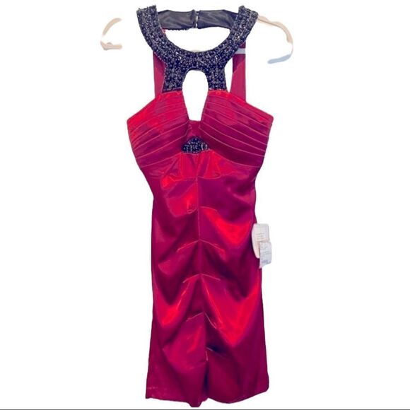 NWT B. Darlin Satin Sleeveless Cocktail Dress Red & Black Junior’s Size 7 - Picture 1 of 11